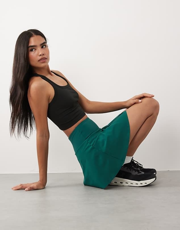 ASOS 4505 active tennis flippy skirt with inner short in court green — Deep teal green skirt