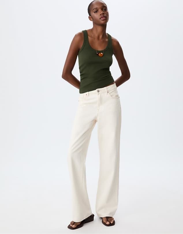 ASOS Stradivarius Petite d92 straight wide jeans in vanilla — Vanilla beige trouser