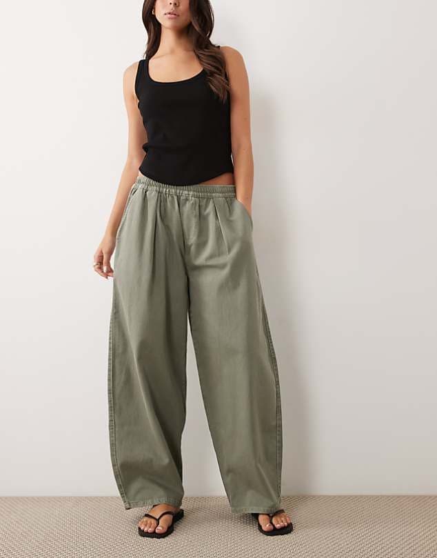 ASOS ASOS DESIGN pull on barrel tie waist trouser in washed khaki — Muted khaki green trouser