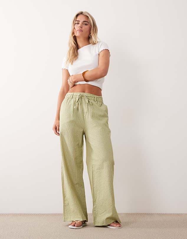 ASOS New Look Petite seersucker stripe wide leg trousers in green — Muted yellow green trouser