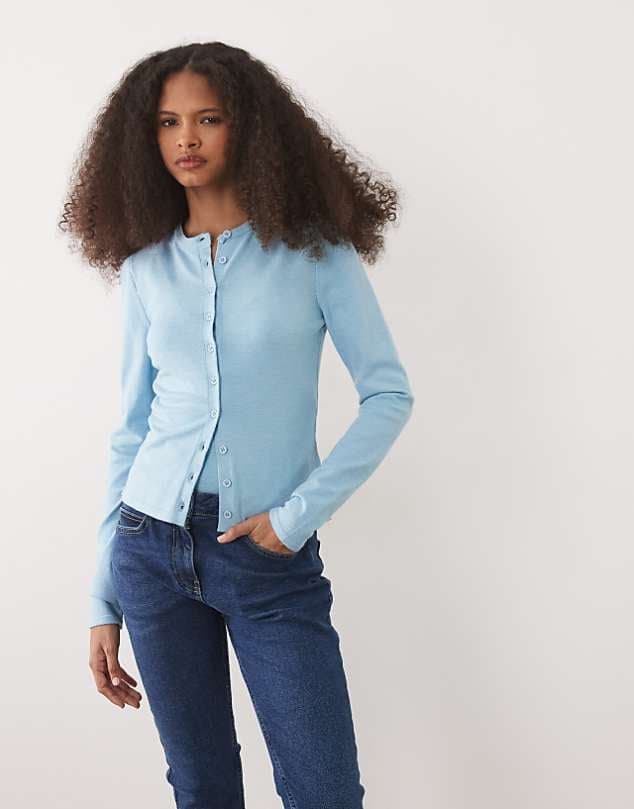 ASOS ASOS DESIGN fine knit cardigan co-ord in blue — Light powder blue knitwear